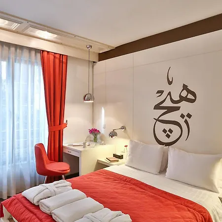 Senatus - Special Class Hotel
