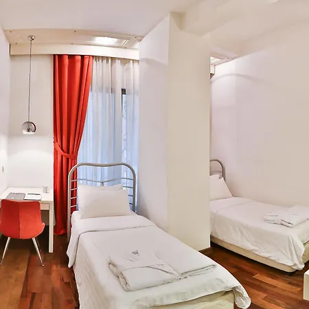 Senatus - Special Class Hotel