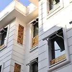 سيناتوس - سبيشال كلاس