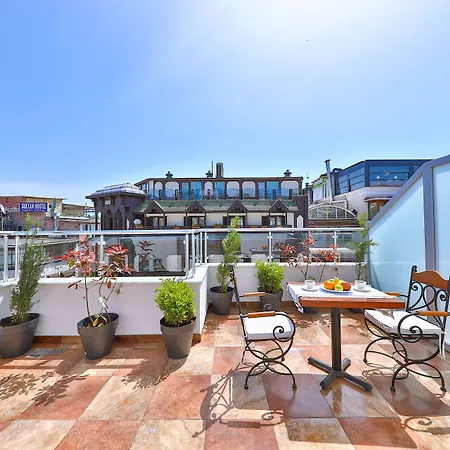 Senatus - Special Class Hotel Istanboel