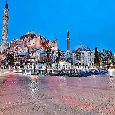 Senatus - Special Class Istanbul