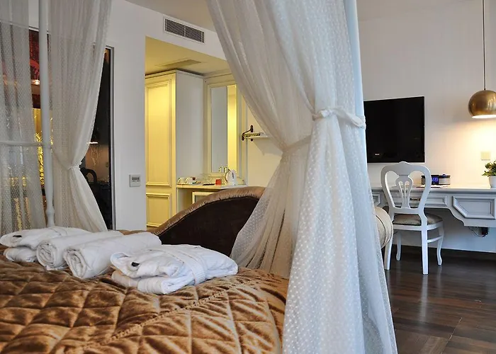 Senatus - Special Class Hotel 3*