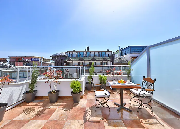 Senatus - Special Class Hotel Istanboel